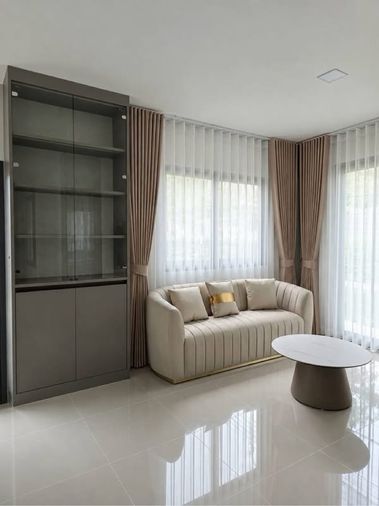 3-bed house for rent, 161 sqm, 52 sq wah, Baanklangmueng The Edition Srinakarin - Suanluang
