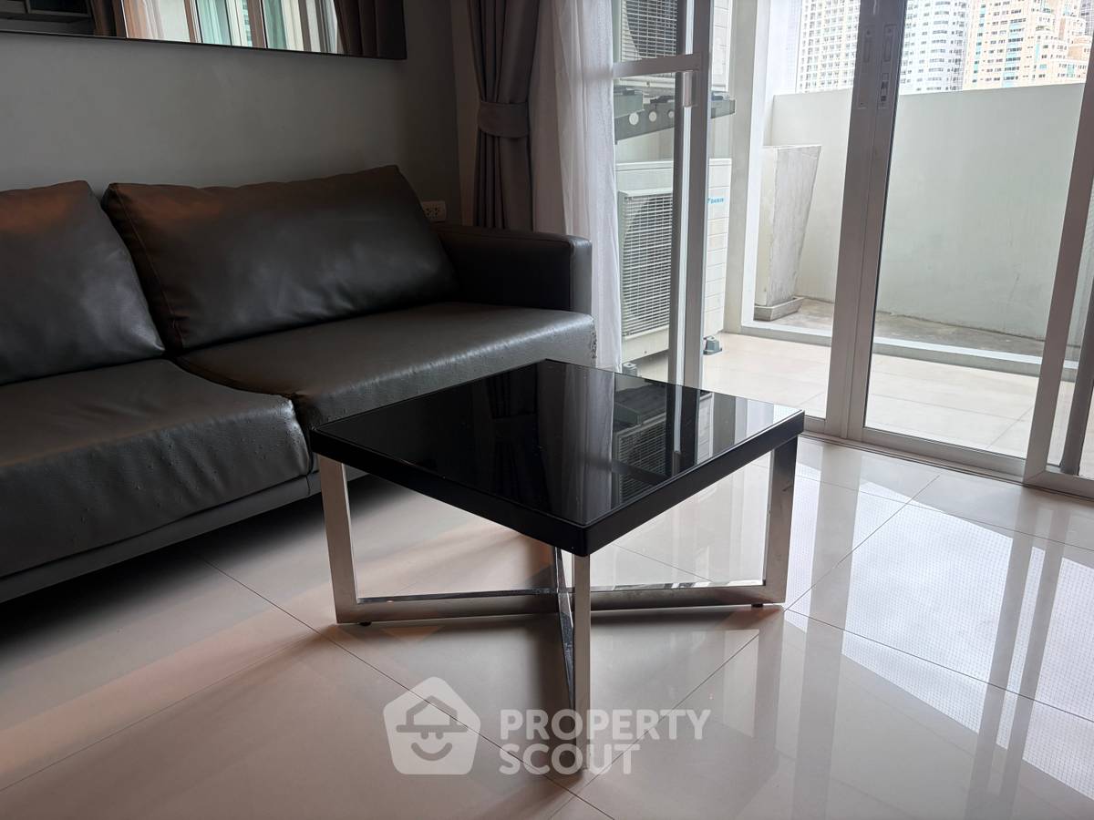 picture 1-BR Condo at Le Nice Ekkamai Condominium near BTS Ekkamai (ID 730556) - 7/15