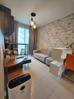 รูปภาพ Beautiful room for rent at Voque Place Sukhumvit 107, near BTS Bearing (350 meters, 5-minute walk). (Line ID: nokenos)