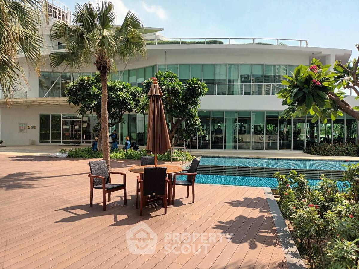 รูป คอนโด 1-ห้องนอน ที่ มิลเลนเนียม เรสซิเด้นส์ แอท สุขุมวิท คอนโดมิเนียม ใกล้ BTS อโศก (ID 3356286) - รูปที่ 10/16