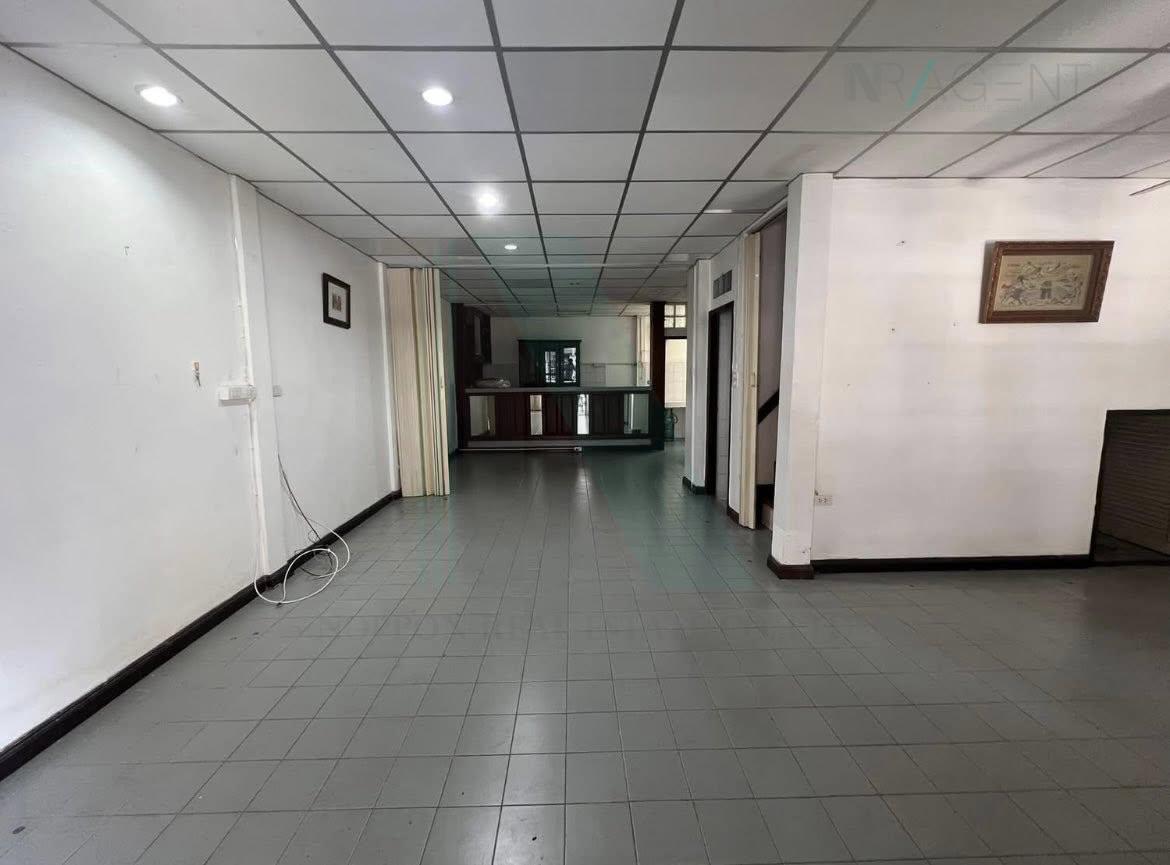 3-bed townhouse for sale, 97 sqm, 26 sq wah, Baan Pornthawee Villa 2