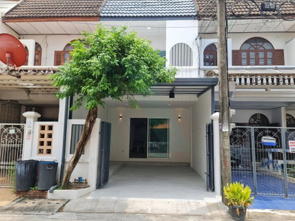 📌 ขายทาวน์เฮาส์ โครงการ บ้านเสนาวิลล่า 84 2 ชั้น 3 ห้องนอน 2 ห้องน้ำ
