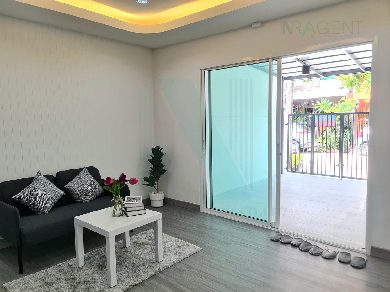 รูป 📌 ขายทาวน์เฮาส์ โครงการ บ้านเสนาวิลล่า 84 2 ชั้น 3 ห้องนอน 2 ห้องน้ำ - รูปที่ 2/8