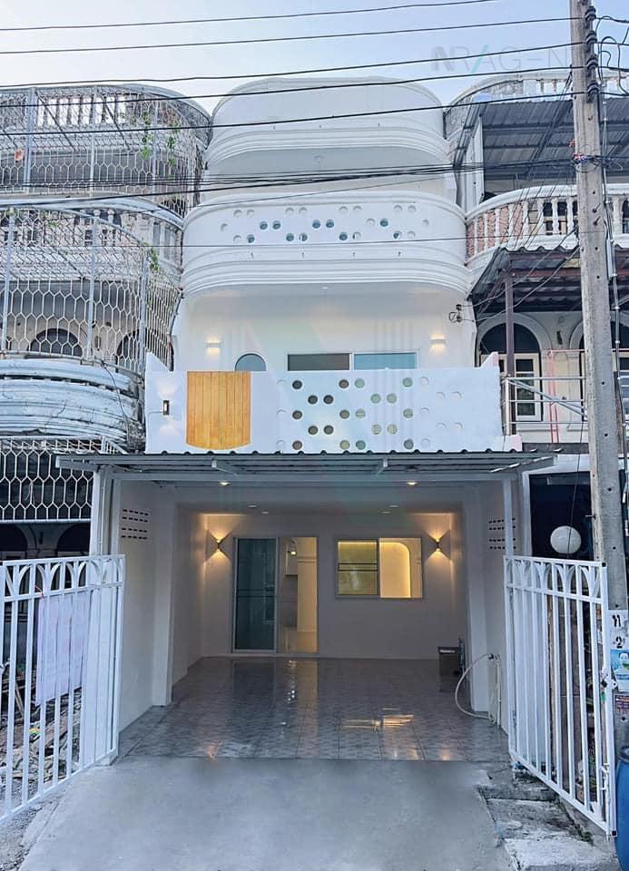 4-bed townhouse for sale, 150 sqm, 23 sq wah, 89 Bangbon Ville