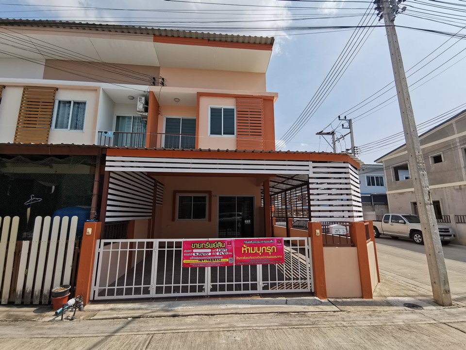 รูป ที่ดินพร้อมสิ่งปลูกสร้าง 24.3 ตร.วา เดอะเวลท์ ชุมชนในชาก 20 ศรีราชา ชลบุรี 1.7M - รูปที่ 1/8