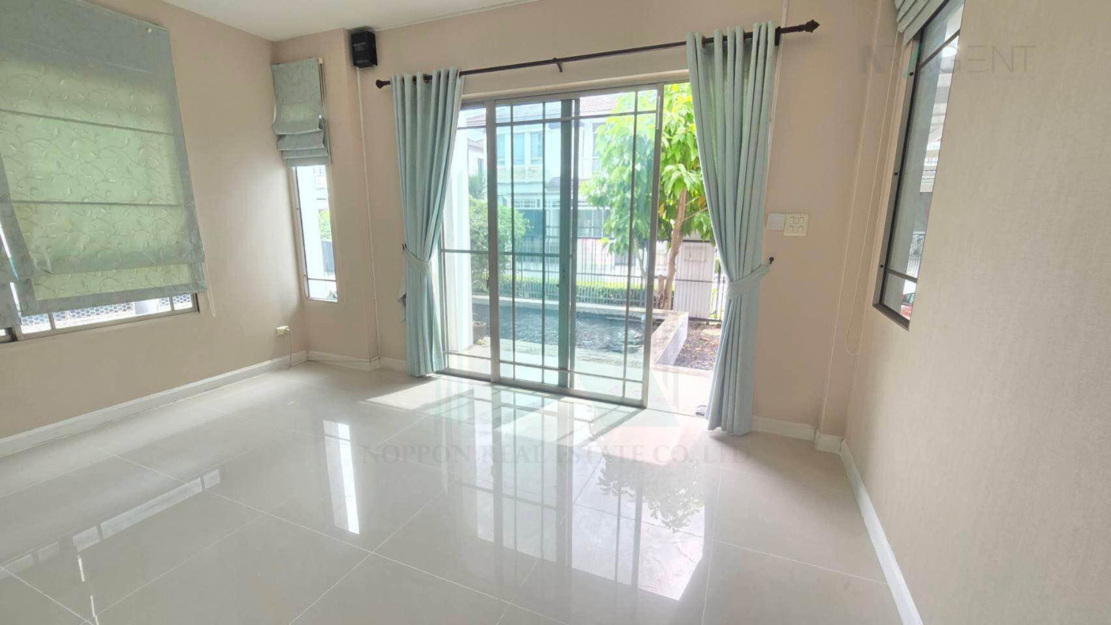 ขายบ้านเดี่ยว 3 ห้องนอน 180 ตร.ม. 53 ตร.ว. มัณฑนา เลค วัชรพล