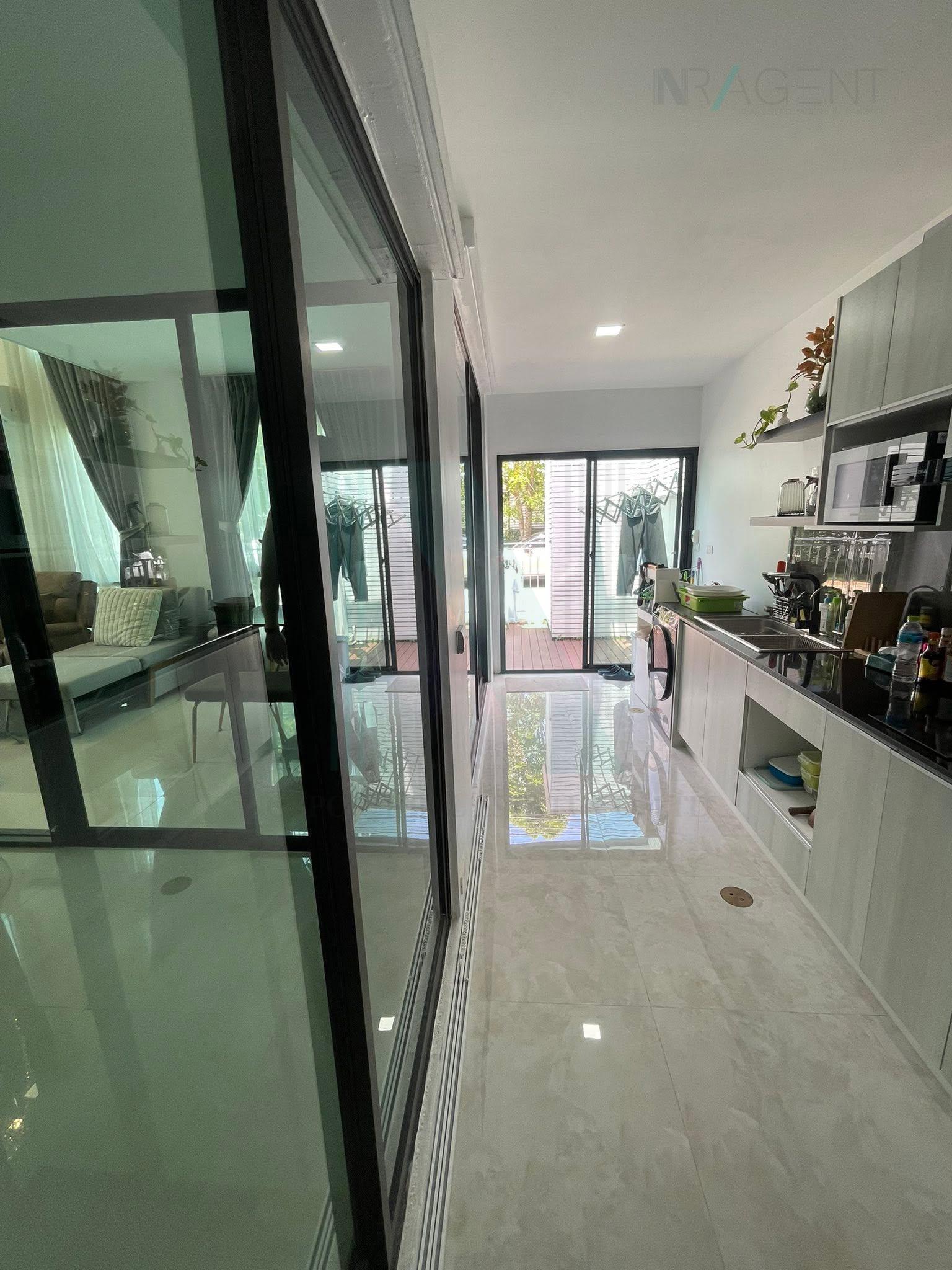 3-bed townhouse for sale, 115 sqm, 30.5 sq wah, Pruksa Ville Phaholyothin - Ramintra