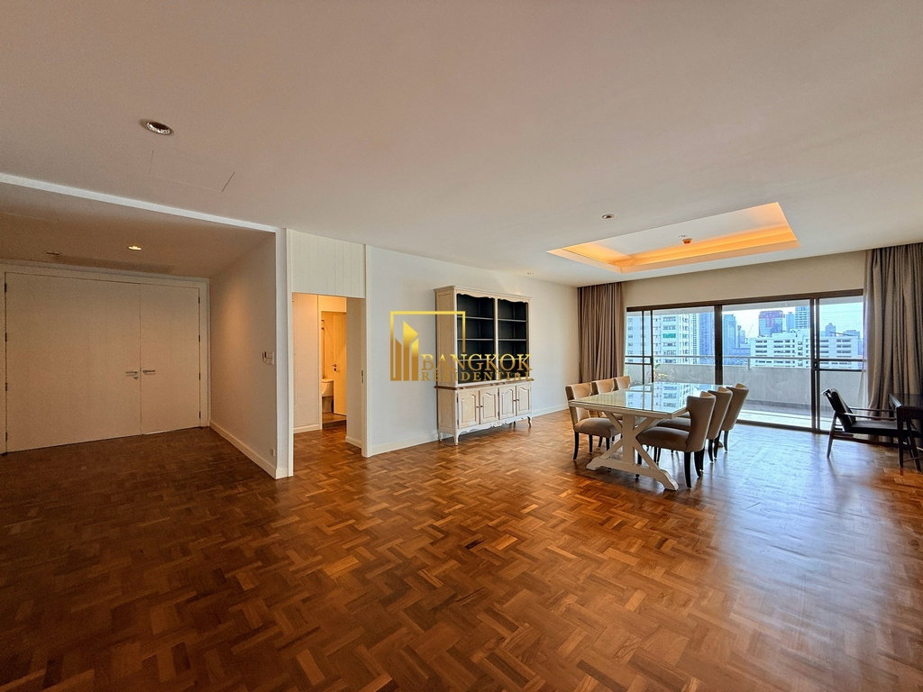 รูป Tower Park | Expansive 3 Bedroom Residence in Sukhumvit soi 3 - BR4052CD - รูปที่ 4/45