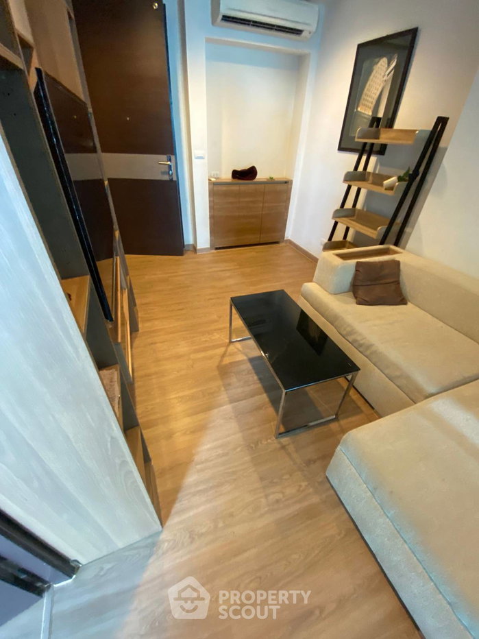 รูป คอนโด 1-ห้องนอน ที่ ริธึ่ม สาทร ใกล้ BTS สะพานตากสิน (ID 3356453) - รูปที่ 2/8