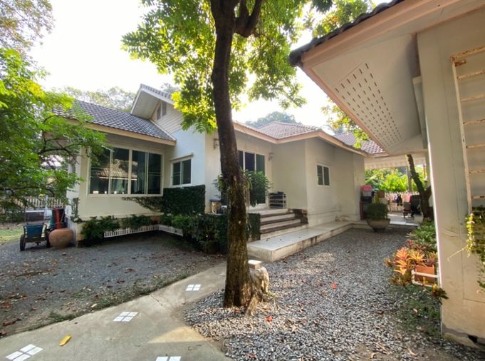 Land for sale, 801 sq wah, Phasi Charoen