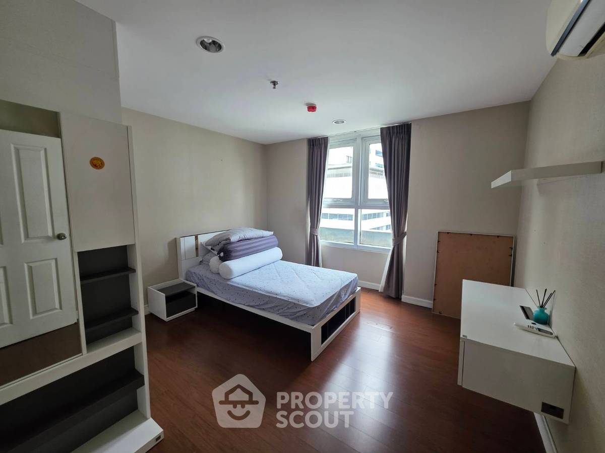 picture 5-BR Condo at Belle Grand Rama 9 near MRT Phra Ram 9 (ID 2390207) - 8/17