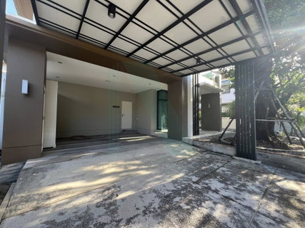 📌 ขายบ้านเดี่ยว โครงการ เดอะ แกรนด์ บางนา – วงแหวน 2 ชั้น 3 ห้องนอน 2 ห้องน้ำ