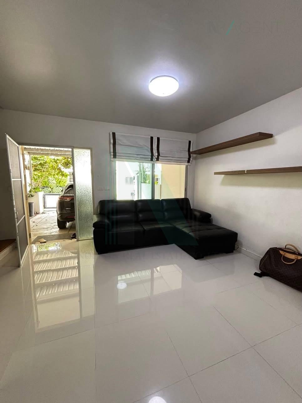 3-bed townhouse for sale, 120 sqm, 21.4 sq wah, THE PLANT CITI Lat Phrao 71