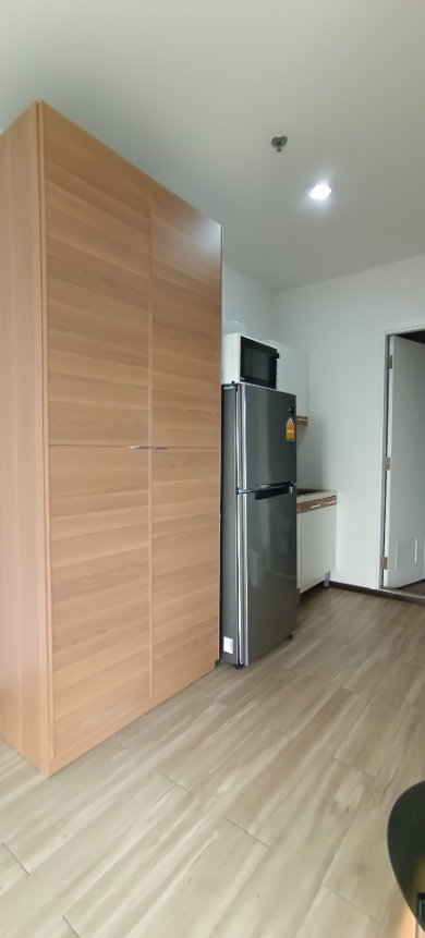 picture Condo for Rent #On Main Rama 2 Road @ Near Central Planza Rama 2 - 8/18