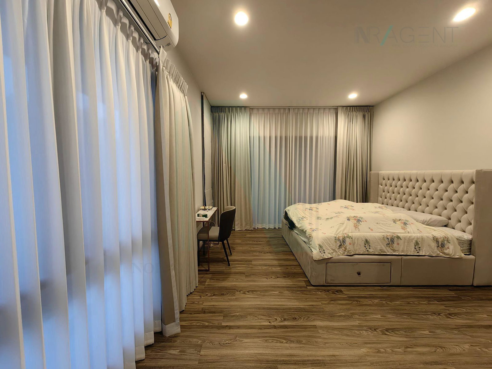 ให้เช่าบ้านเดี่ยว 4 ห้องนอน 200 ตร.ม. 55 ตร.ว. บุราสิริ กรุงเทพกรีฑา