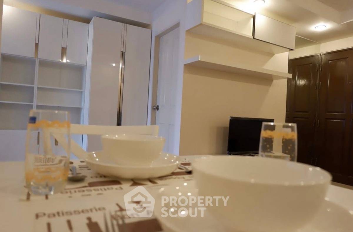 picture 1-BR Condo at Zenith Place @ Sukhumvit Condominium near BTS Phra Khanong (ID 3356500) - 4/13