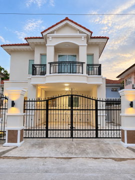 🏡✨ ให้เช่าบ้านเดี่ยว 2 ชั้น รีโนเวทใหม่ | กฤษดานคร ปิ่นเกล้า–พุทธมณฑลสาย 2