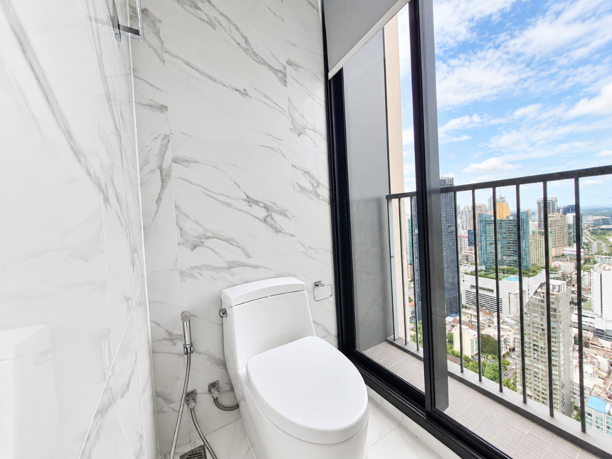 picture Noble BE19 for Rent | 2BR 2BA | 67.43 Sq.m. | 40th Floor | 40,000 THB/Month - 10/17