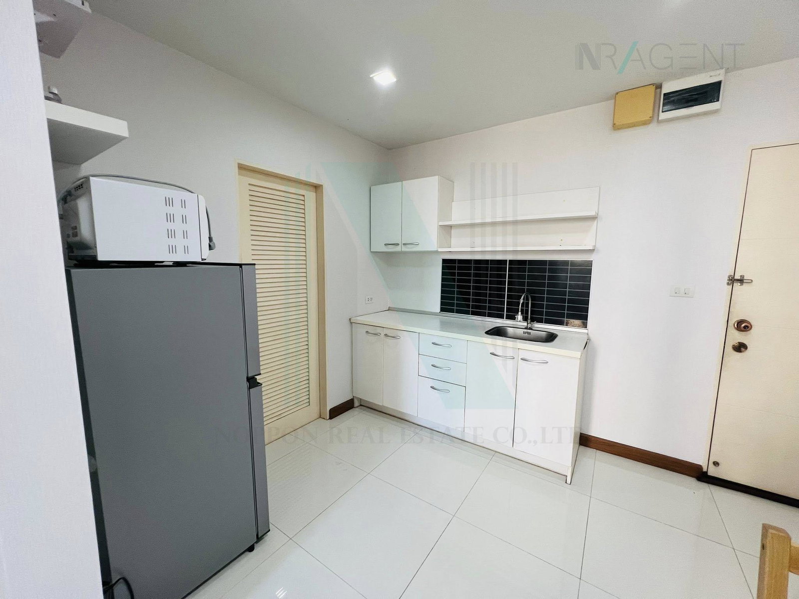 ขายคอนโด 1 ห้องนอน 35 ตร.ม. แอร์ลิงค์ เรสซิเดนซ์