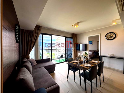 Condos for rent : Zire Wongamat Condo for Rent – 2 Bedrooms, High Floor