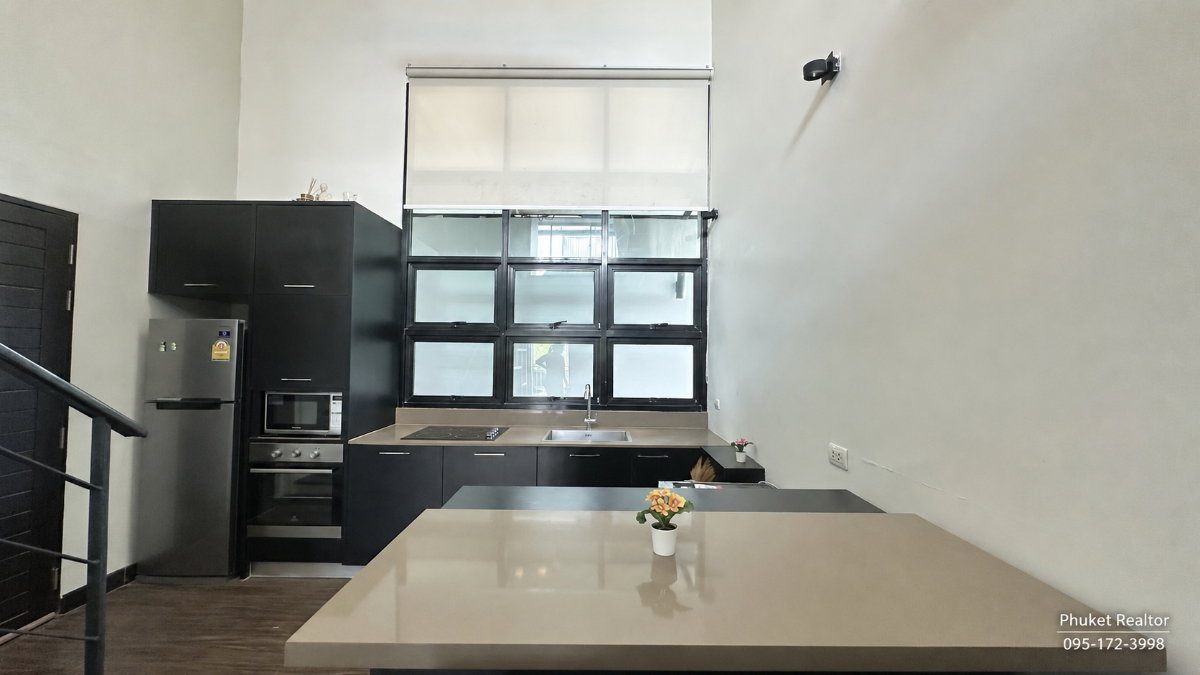 picture Pet-Friendly Duplex for Rent in Boat Avenue | High Ceilings & Private Balcony - 6/9