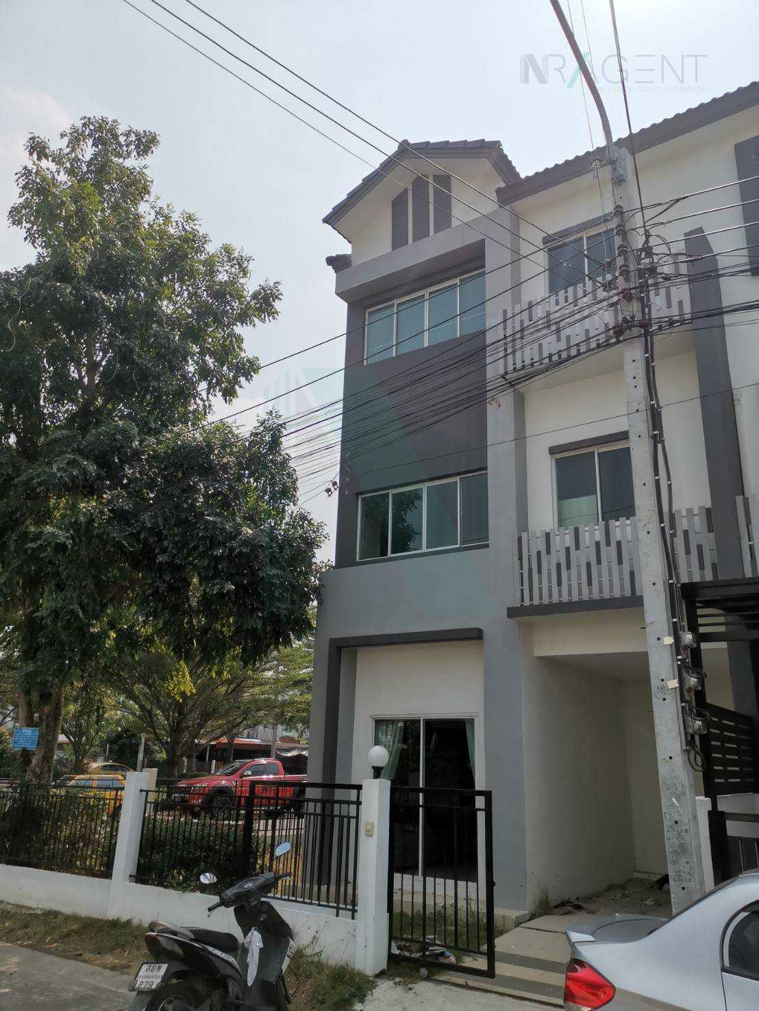 3-bed townhouse for sale, 155 sqm, 29.9 sq wah, Lio NOV Donmueang-Jangwattana