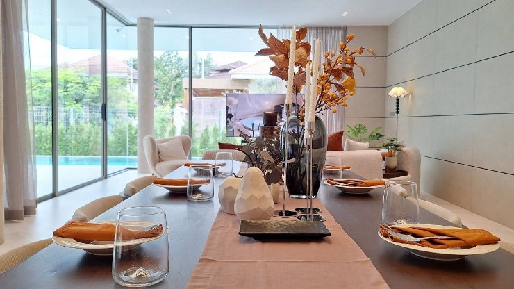 รูป ✅️ For sale The Pool Villa โครงการฟลอร่nาวิลล์
🏷️ ราคาเพียง 24.9 ล้านบาท
เนื้อที่139 ตร.ว 500 ตรม.ขนาด 5 ห้องนอน 5ห้องน้ำ ตกแต่งครบพร้อมอยู่ - รูปที่ 28/92