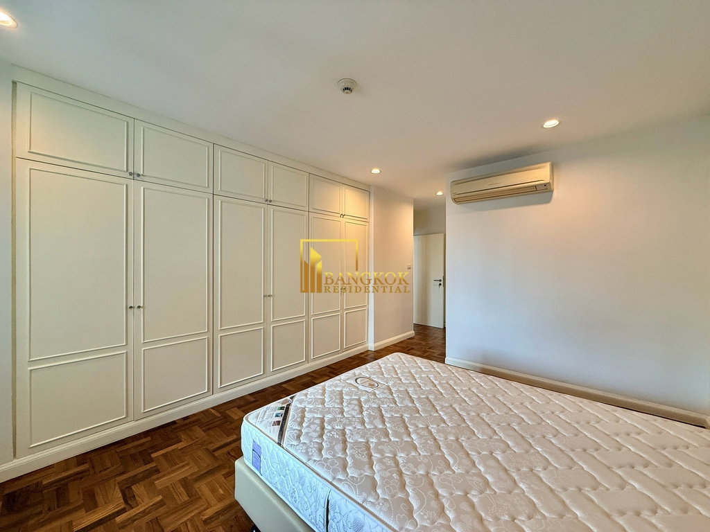รูป Tower Park | Expansive 3 Bedroom Residence in Sukhumvit soi 3 - BR4052CD - รูปที่ 21/45