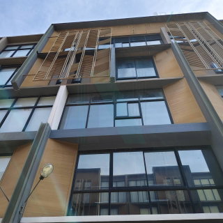 📌 ขายโฮมออฟฟิศ The Pride Sukhumvit 77 5 ชั้น 3 ห้องนอน 3 ห้องน้ำ