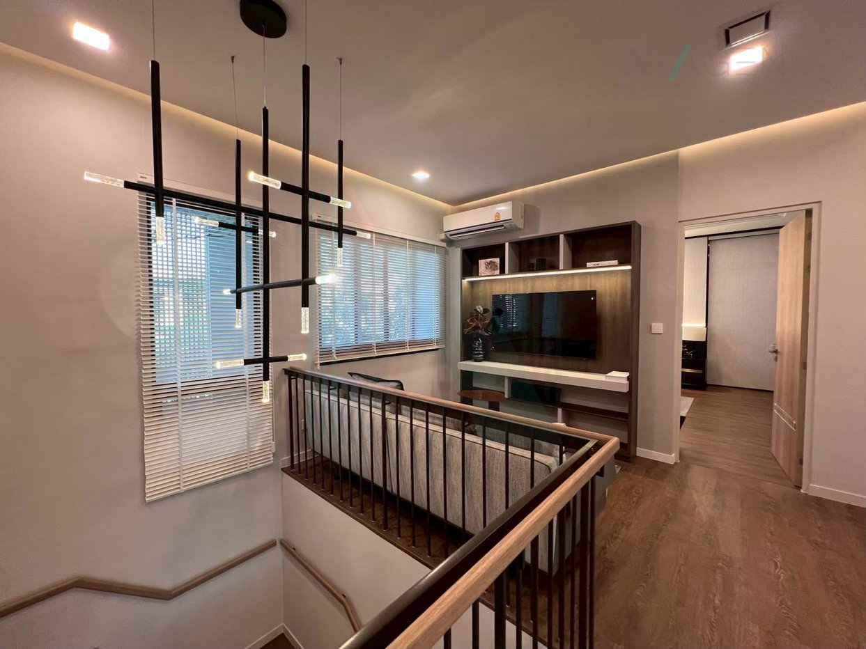 รูป 📌 ให้เช่าบ้านเดี่ยว 2 ชั้น บ้านมัณฑนา บางนา กม. 15 4 ห้องนอน 5 ห้องน้ำ - รูปที่ 4/8
