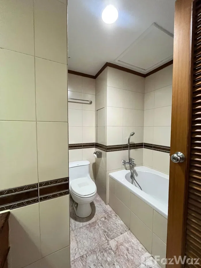 picture Luxury Condo | Langsuan – BTS Chidlom 6827291 - 3/8