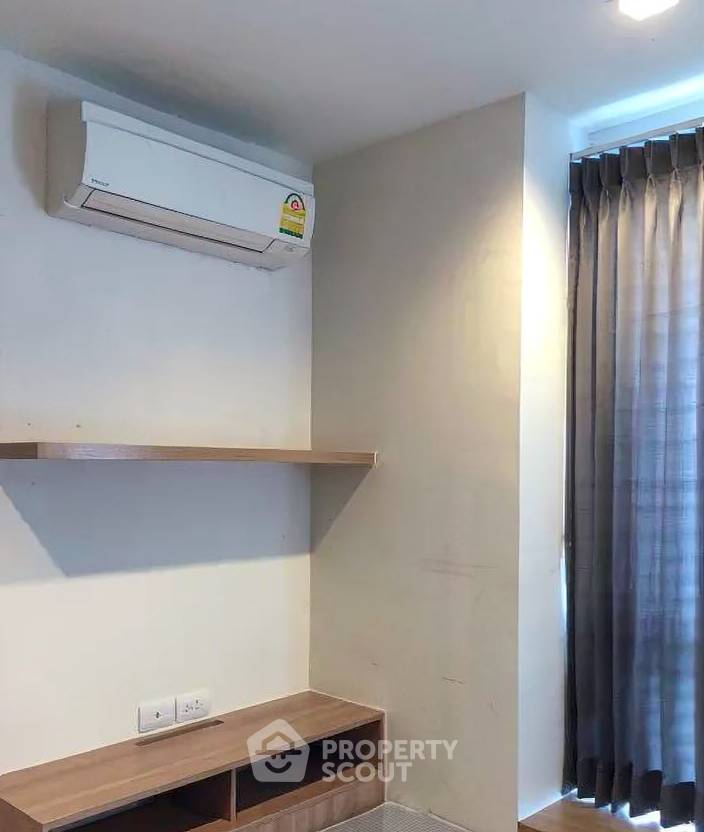 รูป เดิน 300 ม. ถึง BTS สะพานตากสิน | คอนโด 2 ห้องนอน Rhythm Sathorn (ID 3356340) - รูปที่ 2/5