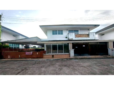 HOME 72 Sq.w. Phan Thong Chonburi for 3.1M