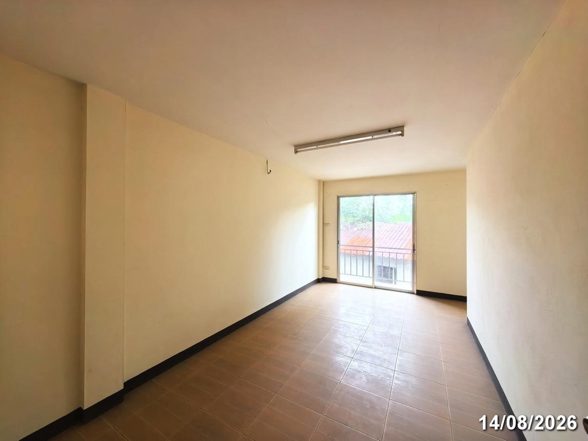 picture SHOP HOUSE 195.2 Sq.w. Saraphi Chiang Mai for 6M - 33/45