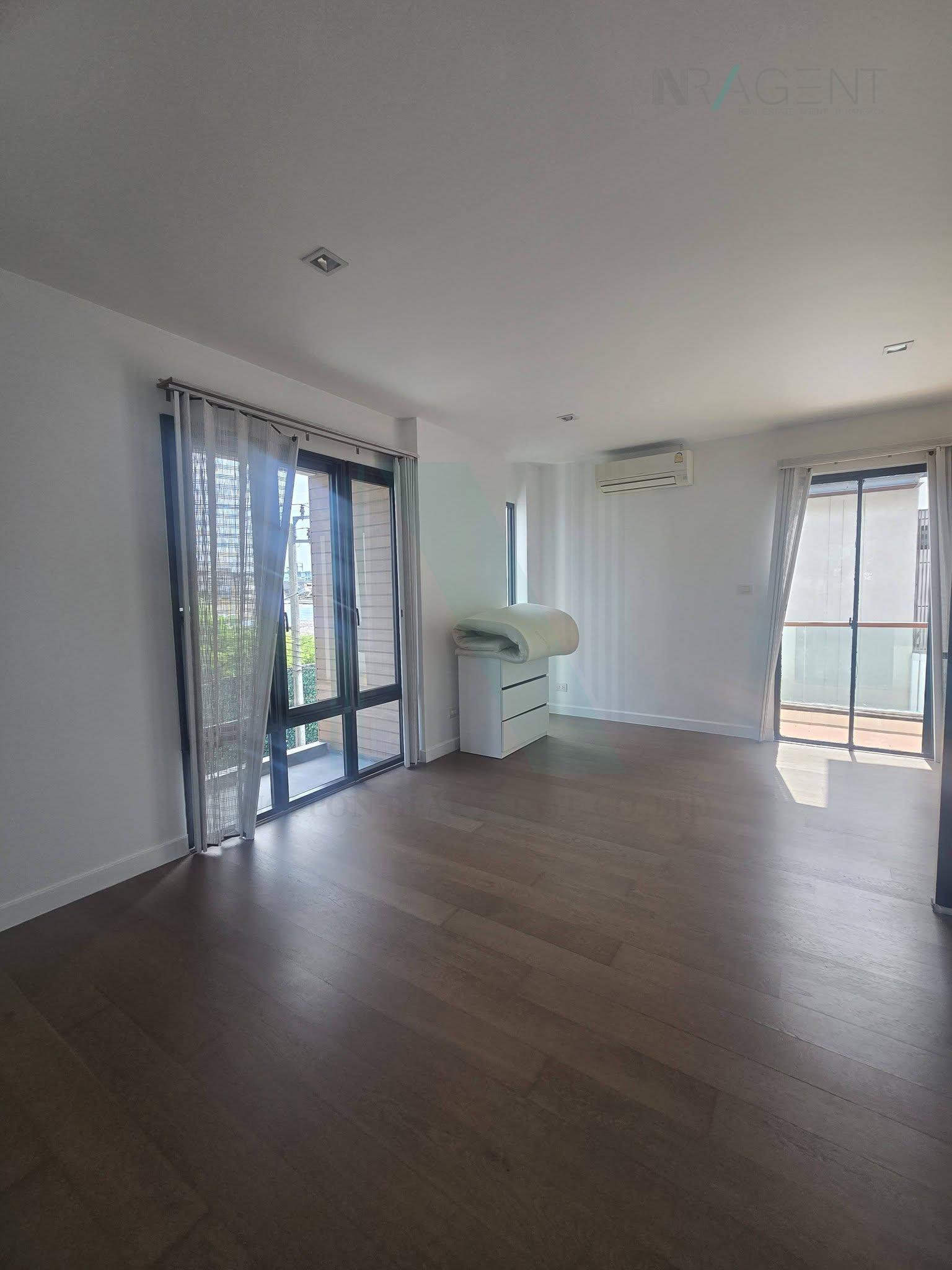 3-bed house for rent, 400 sqm, 60 sq wah, The AVA Residence Sukhumvit
