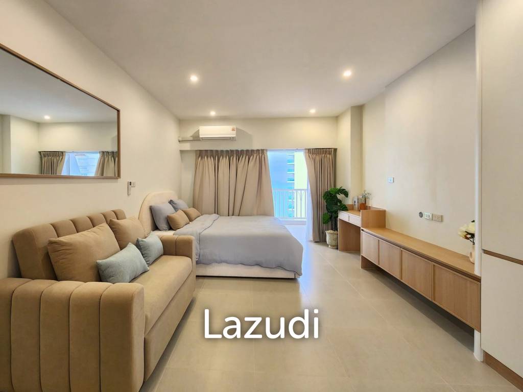picture Wongamat Garden Beach Resort Renovated Sea-View Studio - 3/13