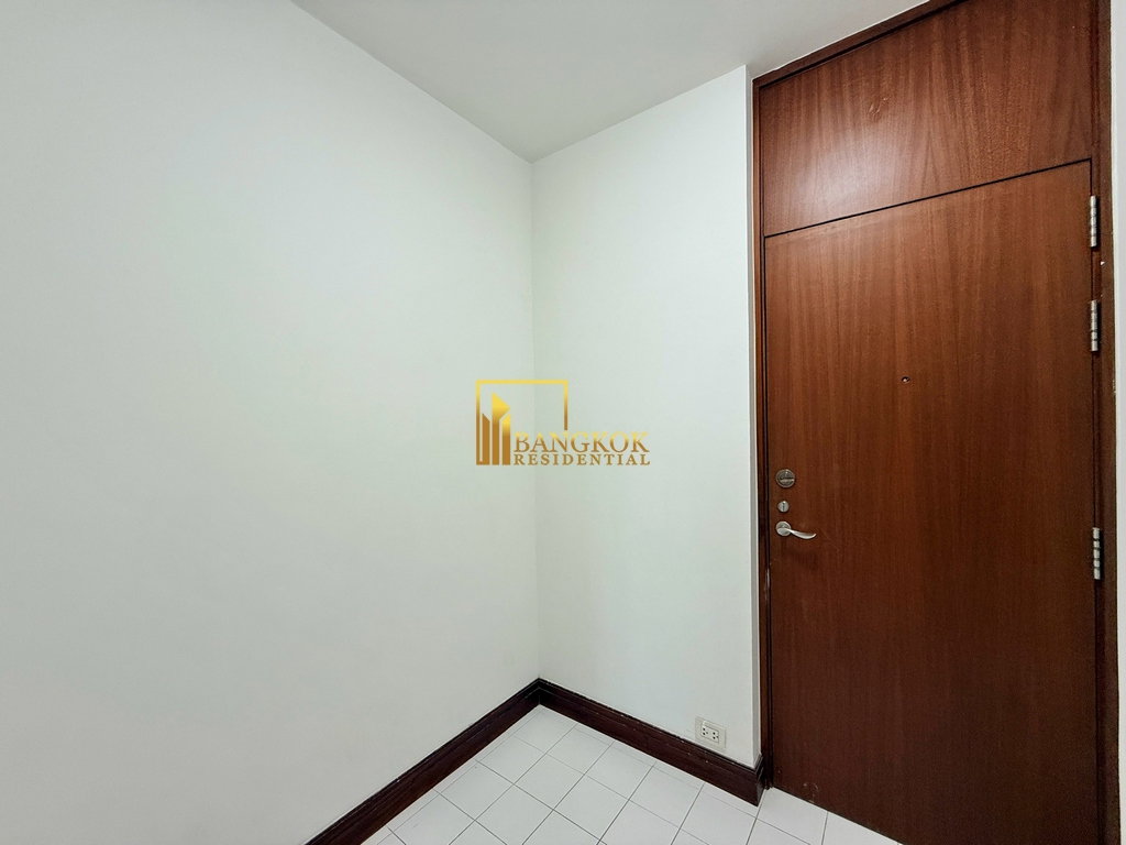 picture Impressive 3 Bedroom Apartment For Rent in Ploenchit Area - BR21188AP - 28/39