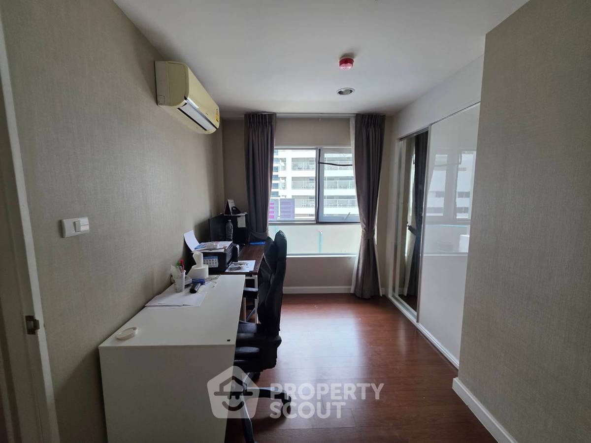 picture 5-BR Condo at Belle Grand Rama 9 near MRT Phra Ram 9 (ID 2390207) - 9/17