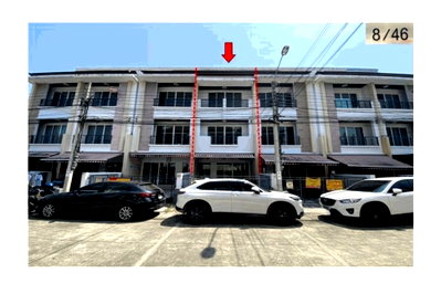 TOWN HOUSE 21 Sq.w. Lat Phrao Bangkok for 5.1M