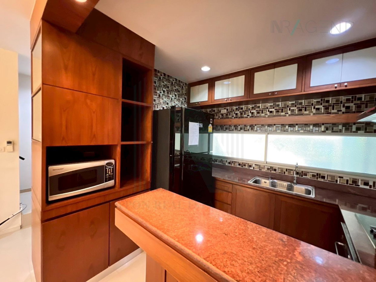 รูป 📌 ให้เช่าทาวน์เฮาส์ 3 ชั้น โนเบิล คิวบ์ พัฒนาการ 3 ห้องนอน 3 ห้องน้ำ - รูปที่ 3/8