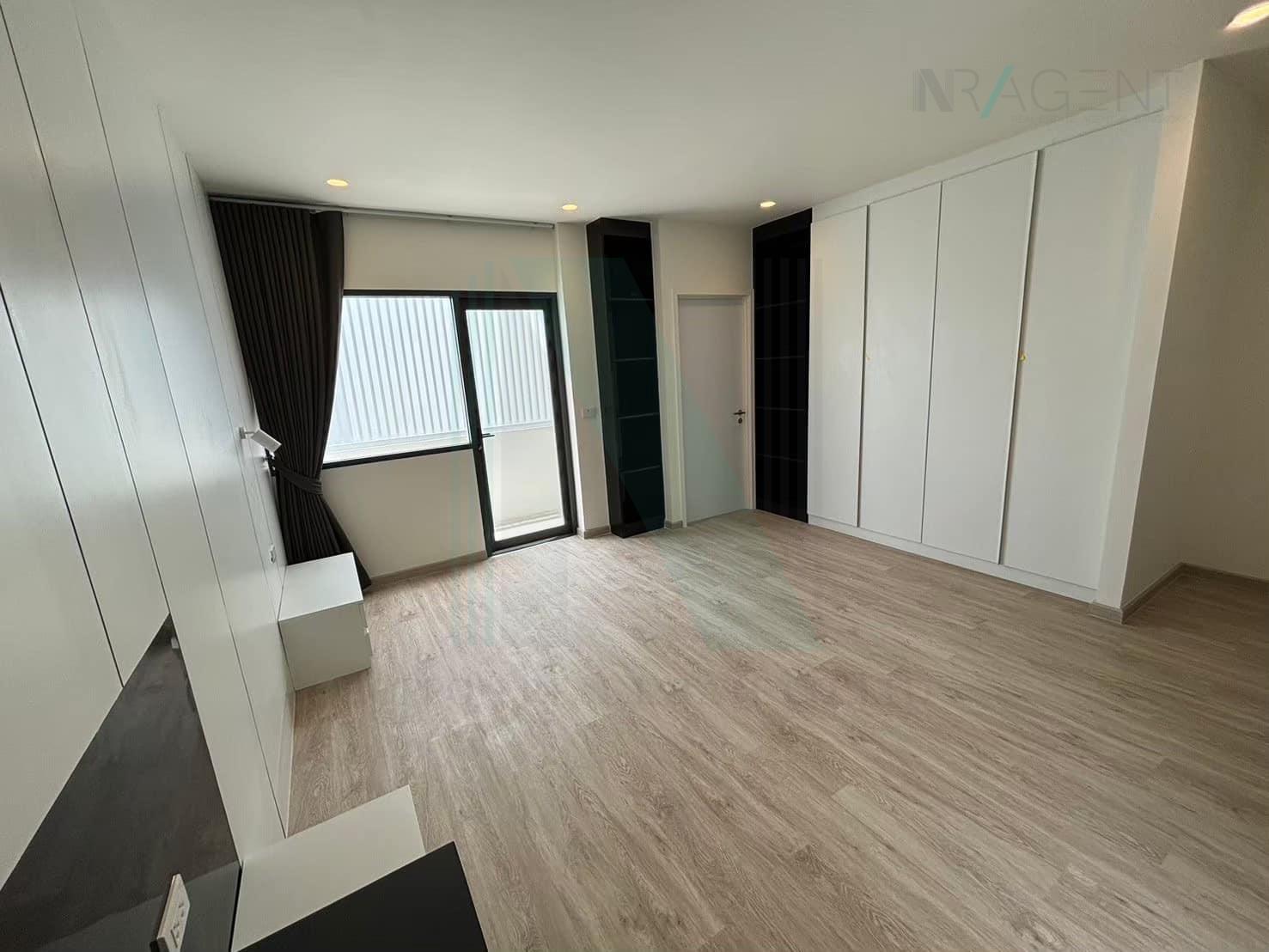 ขายบ้านเดี่ยว 3 ห้องนอน 270 ตร.ม. 38 ตร.ว. อาคิน วิภาวดี