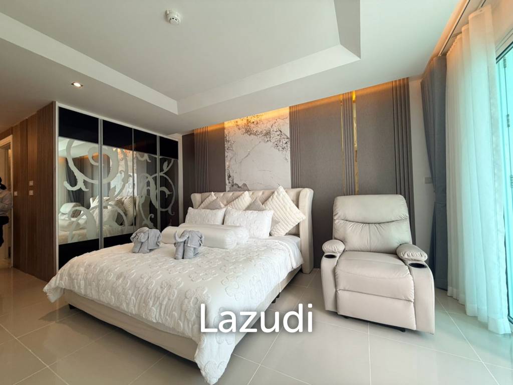 picture Sunset Boulevard 1 Newly Renovated Studio Condo for Sale - 1/12