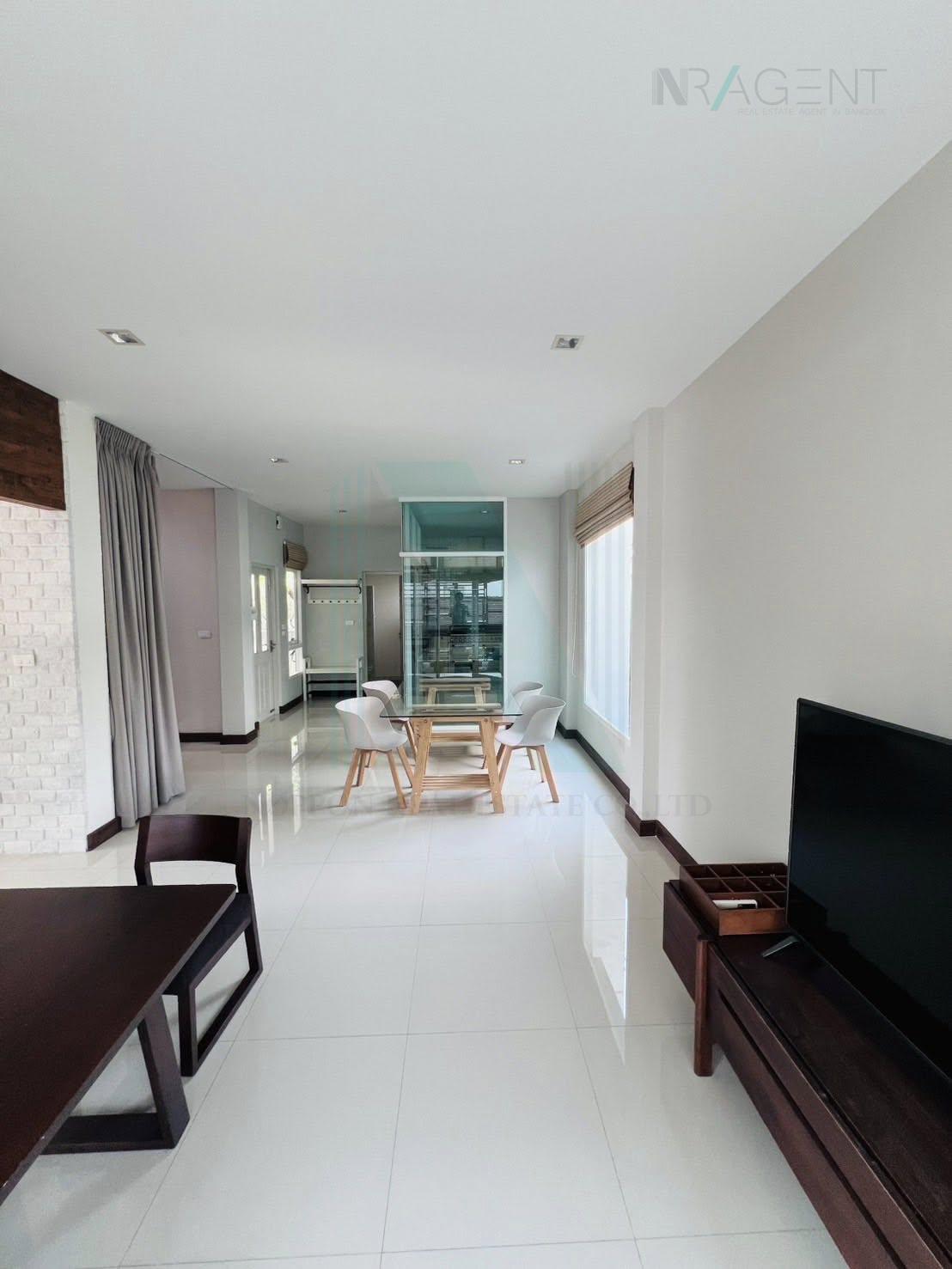 ขายบ้านเดี่ยว 3 ห้องนอน 197 ตร.ม. 54 ตร.ว. คาซ่า เลเจ้นด์ ราชพฤกษ์-ปิ่นเกล้า