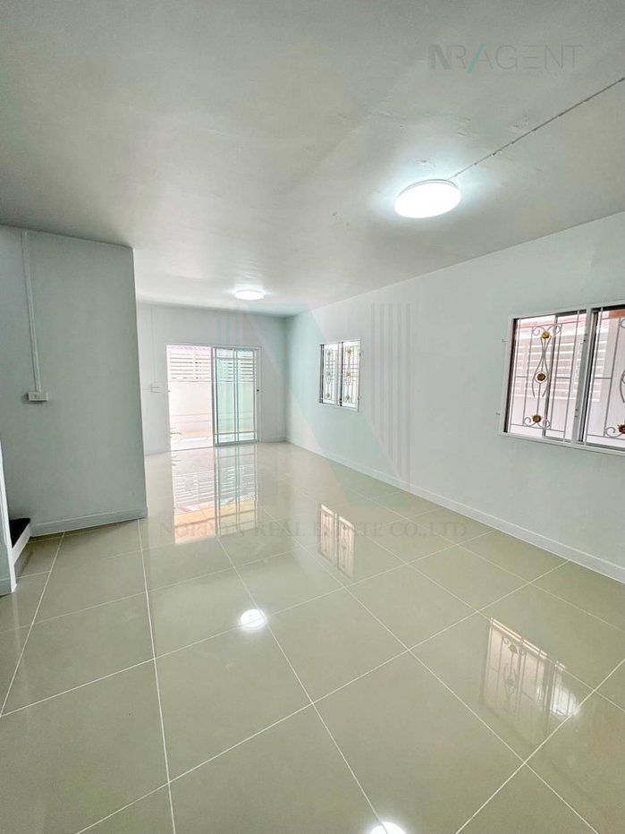 รูป 📌 ขายทาวน์เฮาส์ โครงการ บ้านพฤกษา 33 บางบัวทอง 2 ชั้น 3 ห้องนอน 2 ห้องน้ำ - รูปที่ 3/8