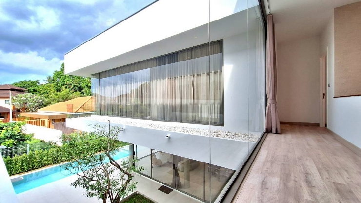 รูป ✅️ For sale The Pool Villa โครงการฟลอร่nาวิลล์
🏷️ ราคาเพียง 24.9 ล้านบาท
เนื้อที่139 ตร.ว 500 ตรม.ขนาด 5 ห้องนอน 5ห้องน้ำ ตกแต่งครบพร้อมอยู่ - รูปที่ 4/92