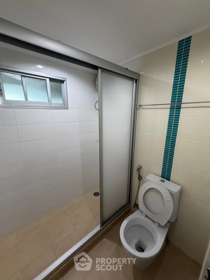 picture 2-BR Condo at Lumpini Place Rama 9–Ratchada near MRT Phra Ram 9 (ID 3205486) - 7/7