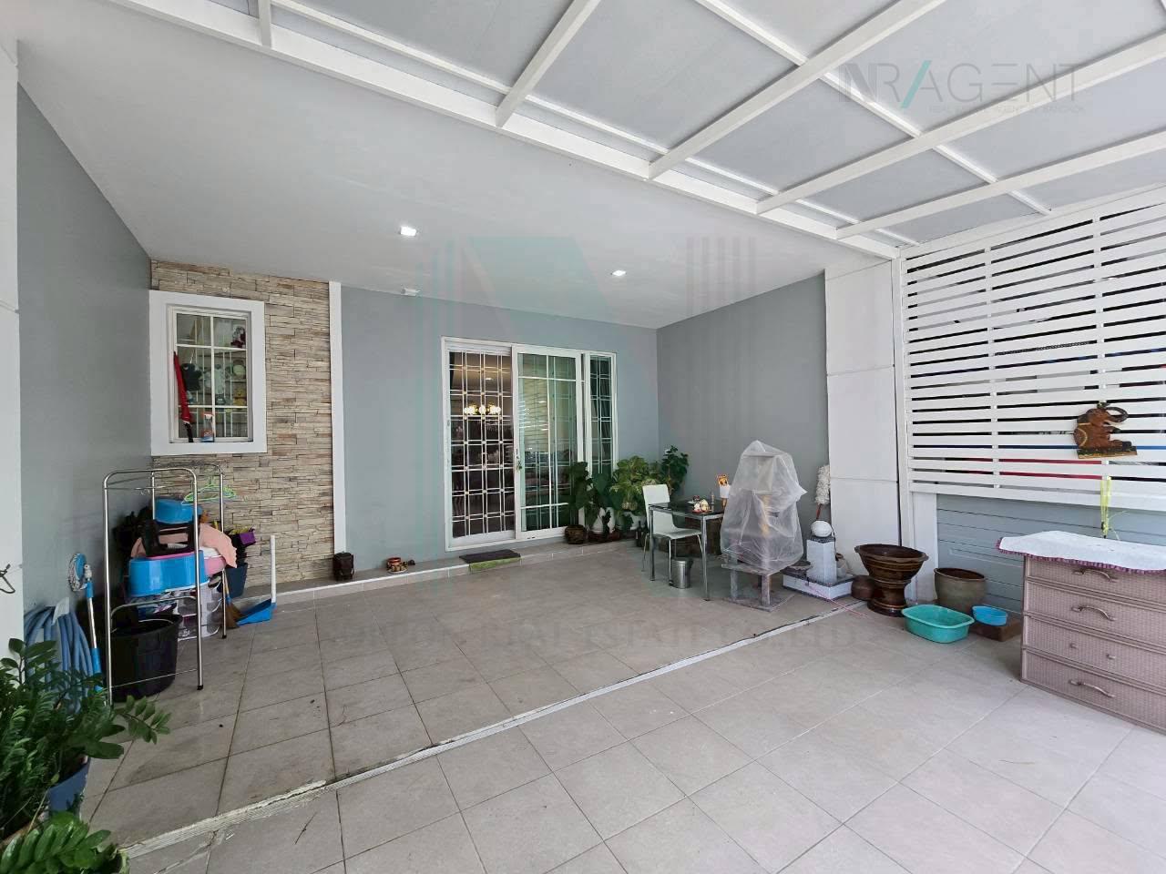 4-bed townhouse for sale, 110 sqm, 22 sq wah, Golden Town 2 Bangna - Suanluang
