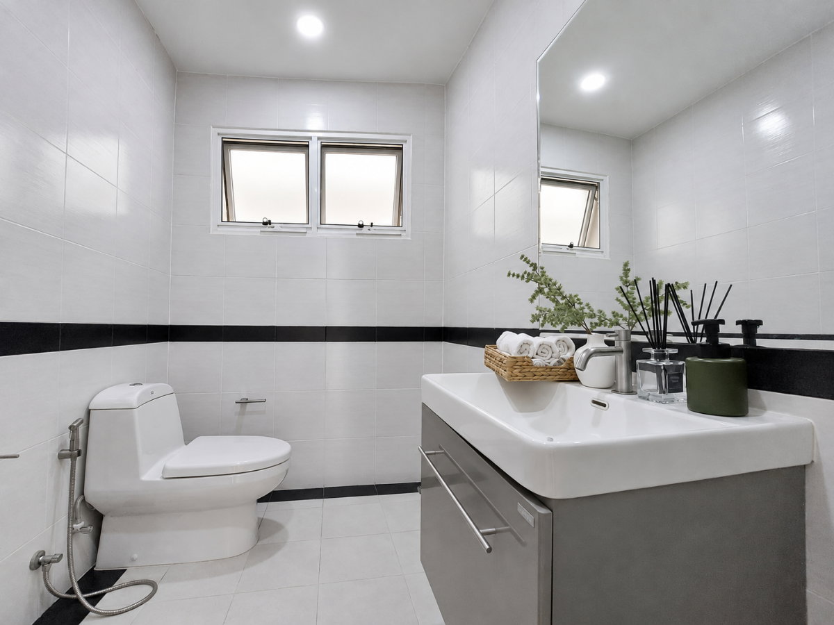 รูป ให้เช่าบ้านเดี่ยวรีโนเวทใหม่ นันทวัน สาทร–ราชพฤกษ์ 3 ห้องนอน 222 ตร.ม. 70,000 บาท/เดือน ว่าง 1 ม.ค. 2570 - รูปที่ 6/14