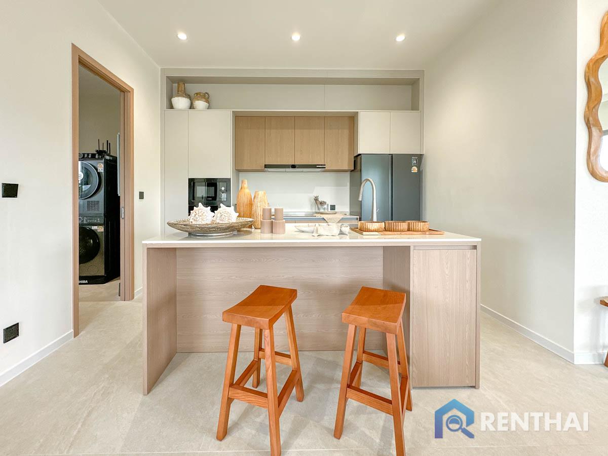 picture Modern Tropical 2-Storey Home in Bangjo, Phuket. - 4/25