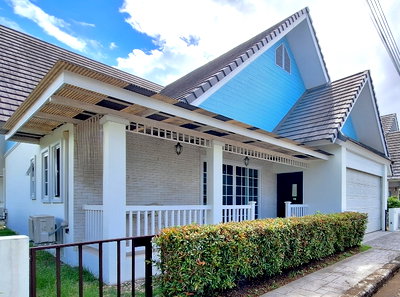 เช่าบ้านเดี่ยว เชียงใหม่ : ✅️House for rent The Bristol .Near to Kad Farang Mae Rim and Green Valley Golf Course .3 bedrooms,3 bathrooms Rent: 25,000 Baht/month.Fully furnished.